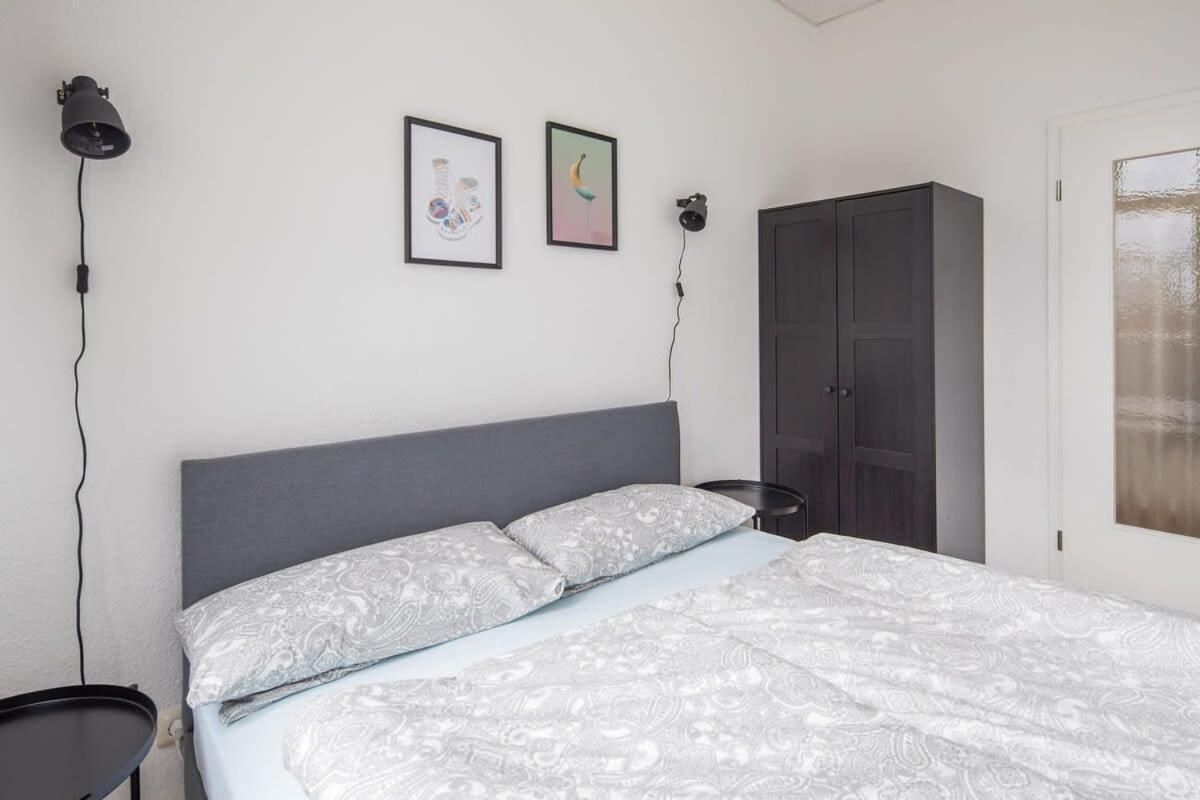 Spacious 2 Bedroom Apartment Hamburg Kültér fotó
